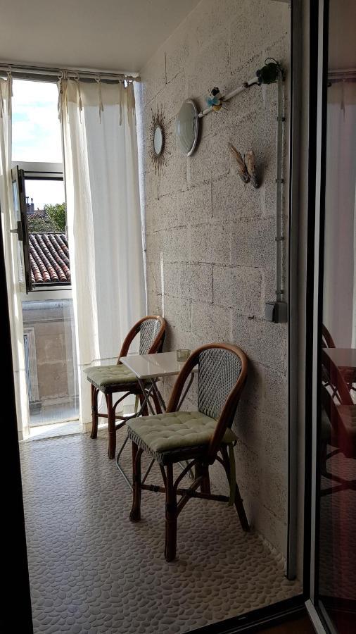 Un Pied A Terre Apartment Carcassonne Exterior photo